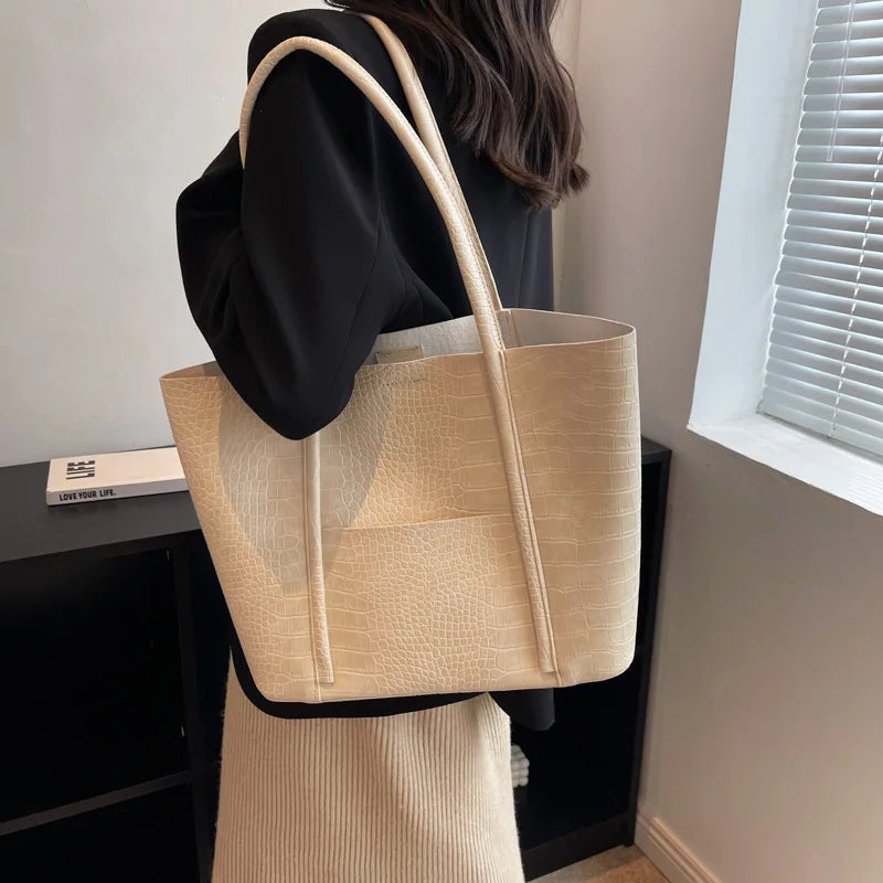 Christina™ | Refined Shoulder Bag