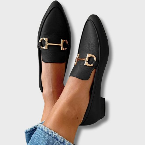 Vera™ | Chic Black Moccasin 0