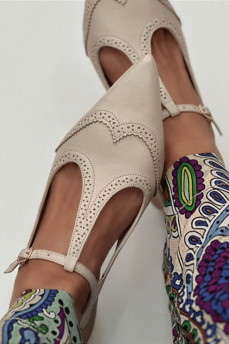 Alexia™ | Classic Chic Pumps 6