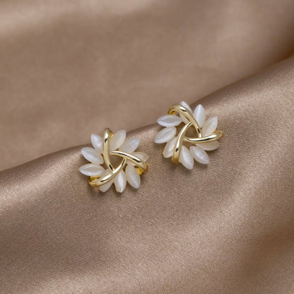 Amira™ | Yulia Petal & Ring Set 7