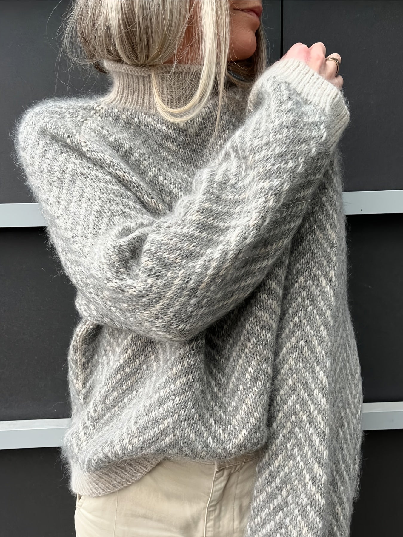 Eva™ | Thin Turtleneck 1