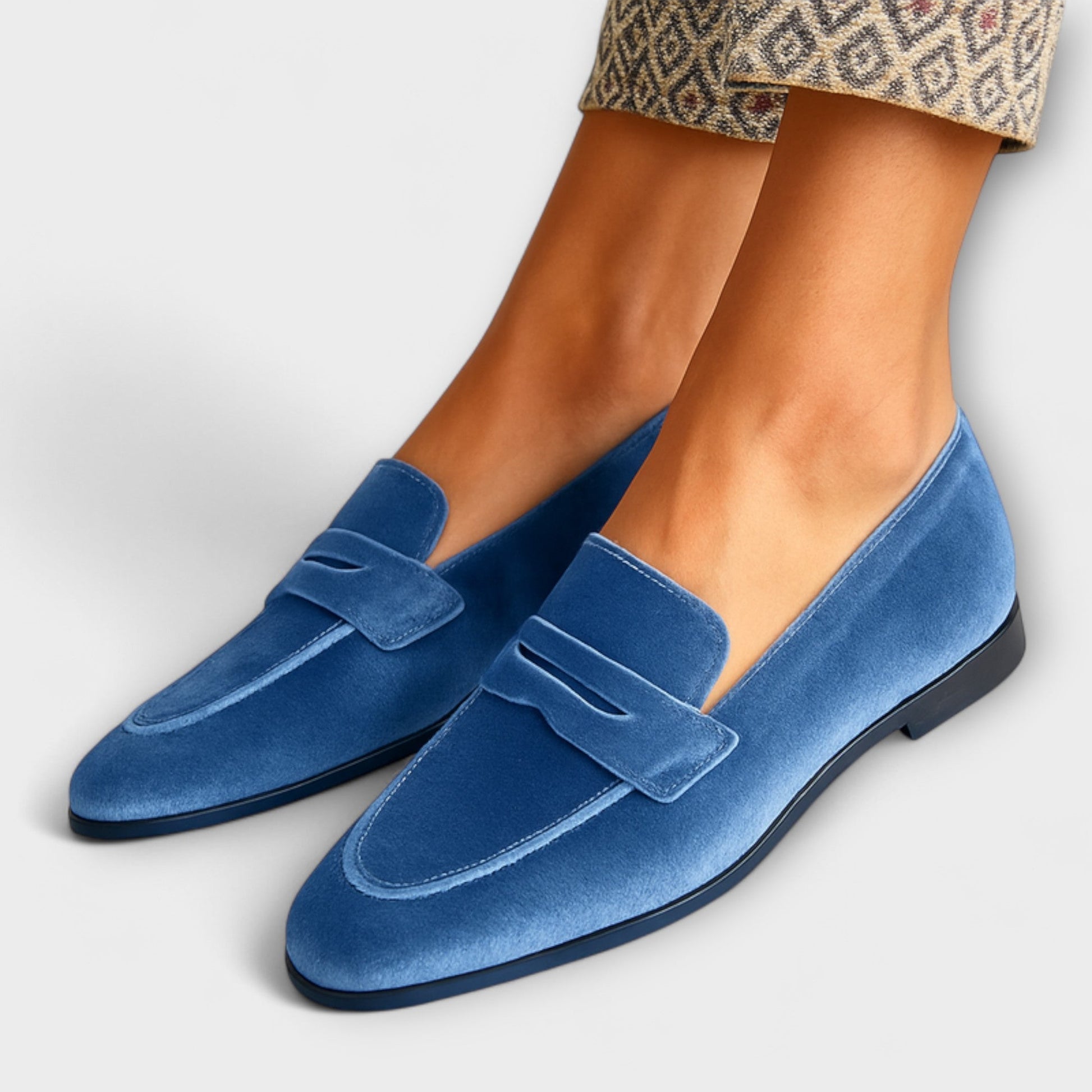 Louise™ | Soft Velvet Moccasins 0