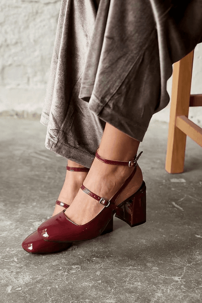 Marie-Claire™ | Elegant burgundy pumps 2