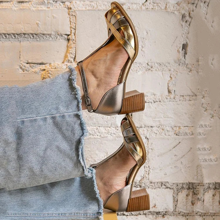 Nikita™ | Elegant gold pumps 1