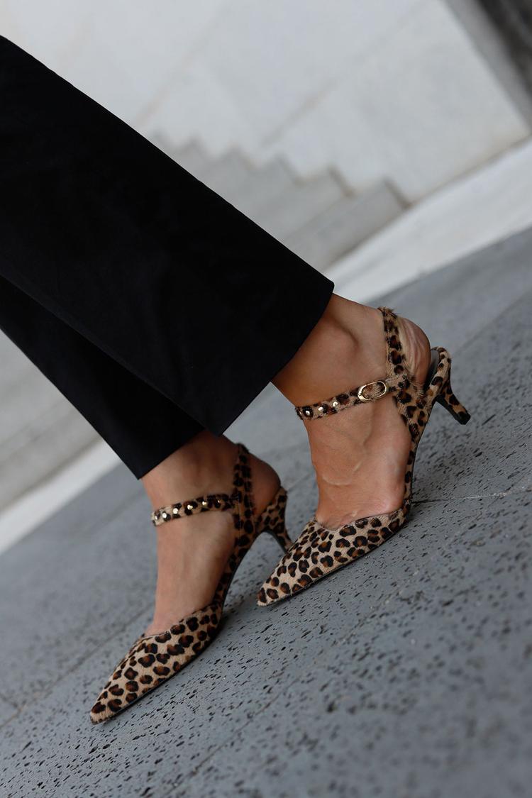 Riáne™ | Leopard Print Pumps 2
