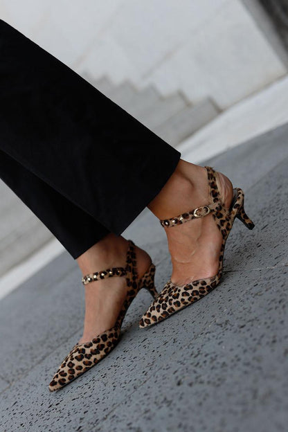 Riáne™ | Leopard Print Pumps 2