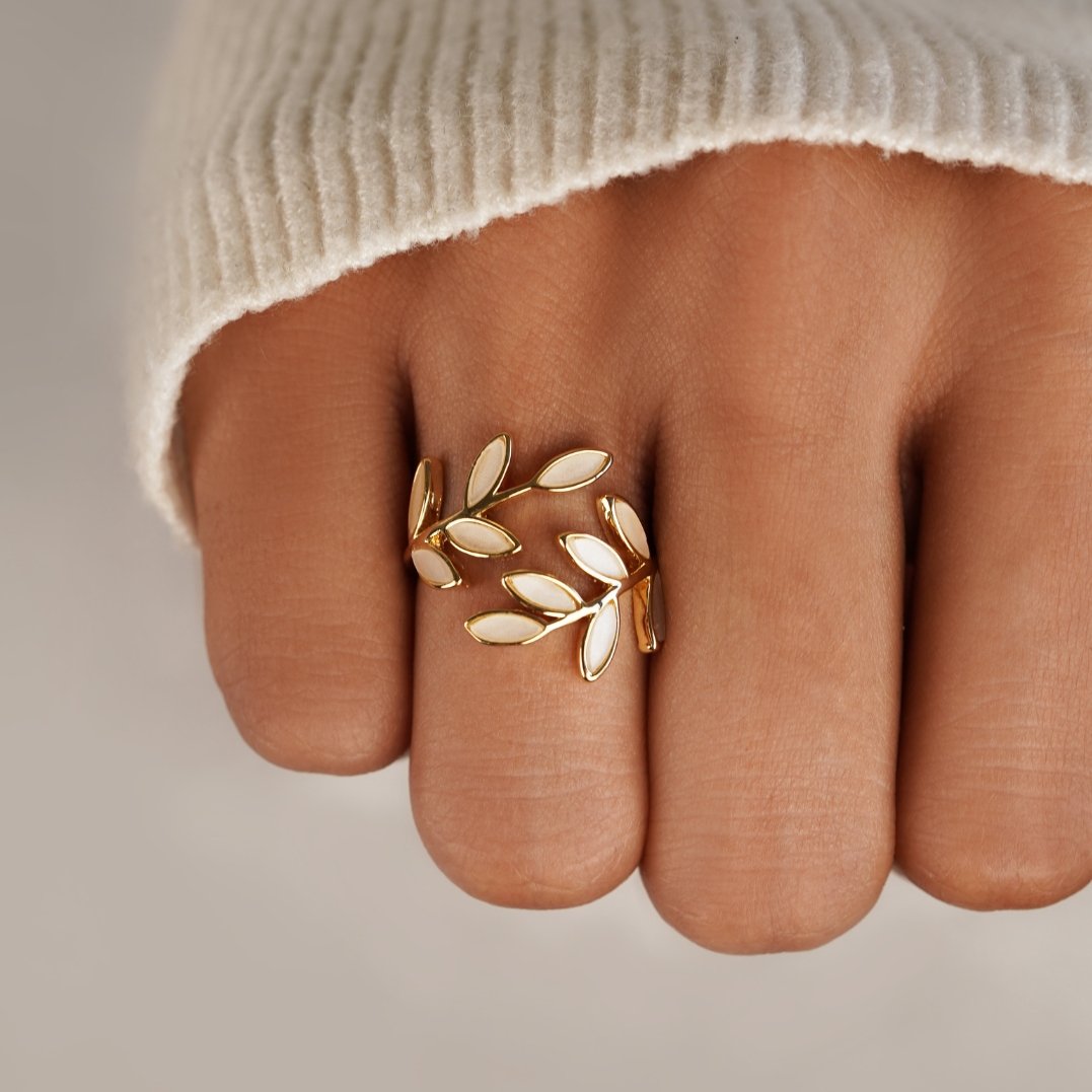 Serene™ | Gold Leaf Ring 1