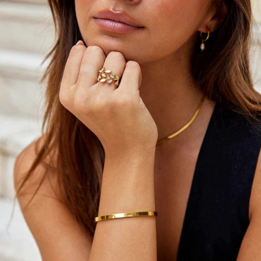 Serene™ | Gold Leaf Ring 3